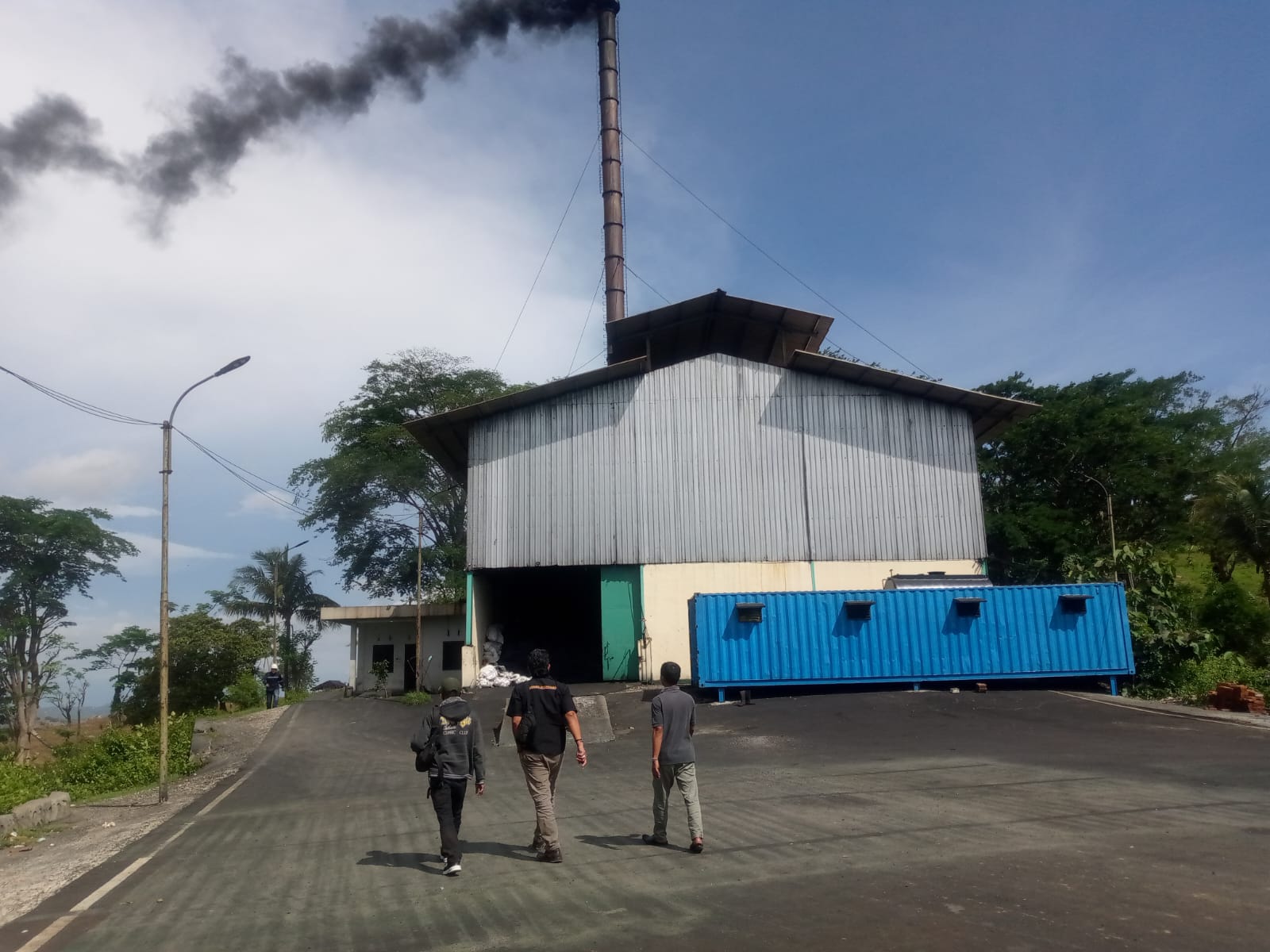 Sidak Pabrik Pengolahan PT. UEP di Sekotong Barat